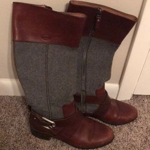 Tall riding boots